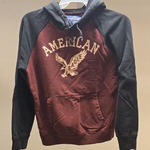 American Eagle Outfitters Men's Black and Brown Graphic Hoodie